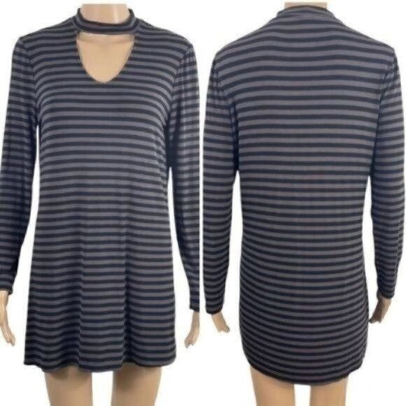 Soma Rayon keyhole collar long sleeve Tunic Top size small Striped - Picture 1 of 8